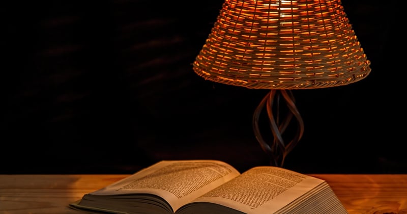 Lampe LED vs lampe UV pour vernis semi-permanent : laquelle choisir